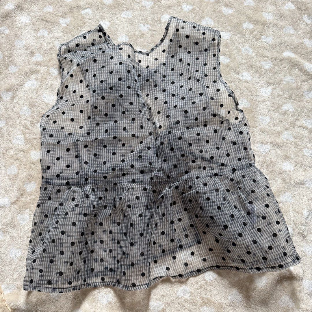 sheer polka dots top (Category: Sleeveless) located in Manila. Submitted by shefindshope (Listing ID 1466625913, Image 1). Description: .