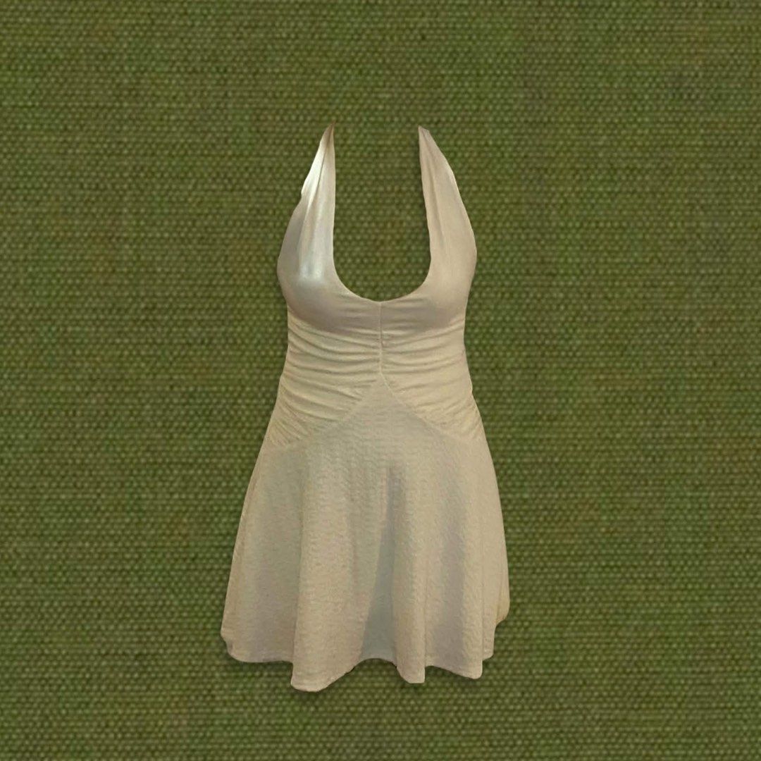 Halter V-neck Open Back White Dress (Category: Dresses) located in Manila. Submitted by sugarcane888 (Listing ID 1466694160, Image 1). Description: ⭐️ SHEIN | Halter V-neck Open Back White Dress 📌 Size S 📌 In good condition.