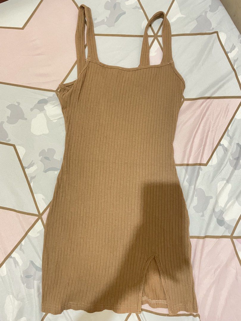 Shein dress (Category: Dresses) located in Dalaguete. Submitted by ashiiiz (Listing ID 1466684683, Image 1). Description: Used once.