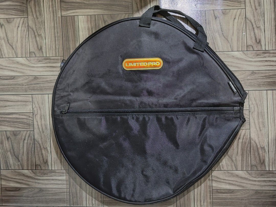 Shimano Limited Pro Ayu Tamo Case (Category: Briefcases) located in Quezon City. Submitted by thriftstershop (Listing ID 1466731068, Image 1). Description: Condition: Excellent Meet up: Trinoma or LRT 2 Anonas Shipping: LBC - Weekdays J&T - Weekends.