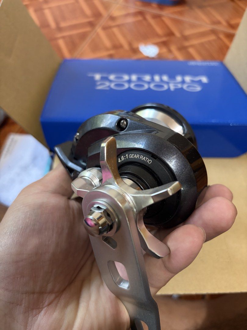 Shimano Torium 2000PG (Category: Fishing) located in Baguio. Submitted by tunehaven (Listing ID 1466719603, Image 1). Description: brandnew Shimano Torium 2000PG lefthand not used box opened for photos .