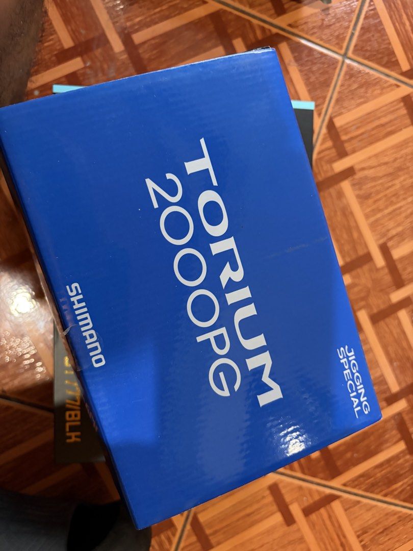 Shimano Torium 2000PG (Category: Fishing) located in Baguio. Submitted by tunehaven (Listing ID 1466719603, Image 2). Description: brandnew Shimano Torium 2000PG lefthand not used box opened for photos .