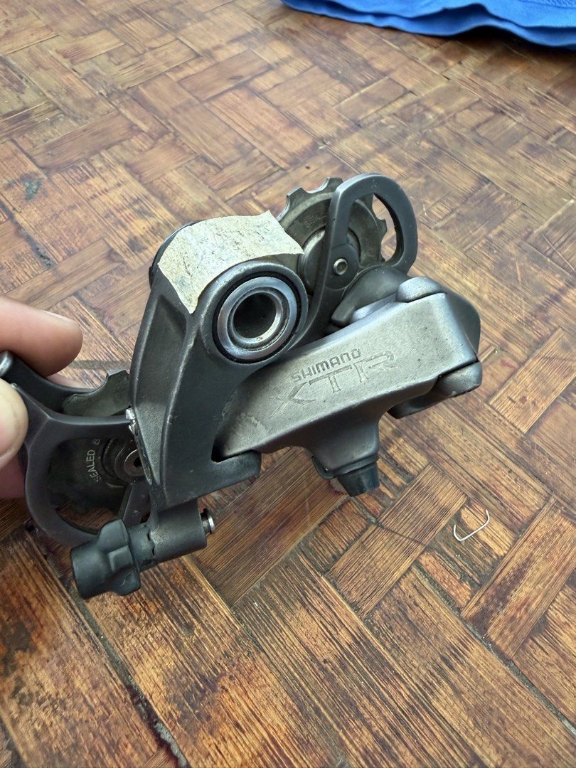 Shimano xtr rd-m952 9 speed (Category: Bicycles) located in Paranaque City. Submitted by pooldepot011304 (Listing ID 1466579841, Image 1). Description: New old stock Never pa nagami Faded dahil matagal stock..