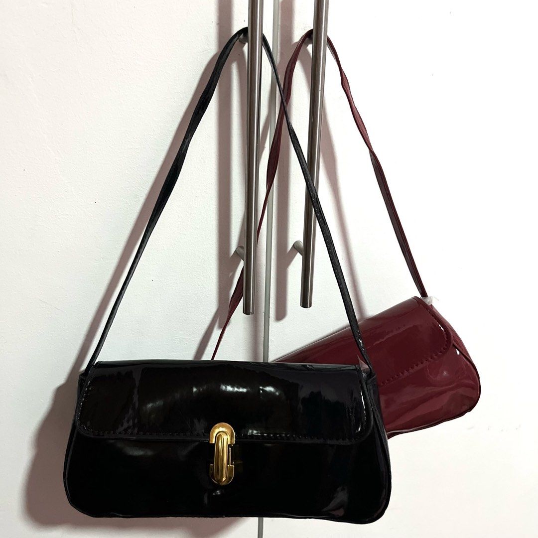SHOULDER BAGS (Category: Shoulder Bags) located in Manila. Submitted by 3z6lia (Listing ID 1466749655, Image 1). Description: wts lfb ph bags 🏷️150 ea • onhand ready to ship • mod: jnt | mop: mari • luzon based #. wts lfb philippines ph bns bags small kili kili bags shoulder bags.