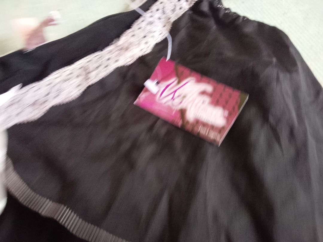 Sleepwear Undergarments US BNEWTAG (Category: Undergarments & Loungewear) located in Los Banos. Submitted by mania-62906 (Listing ID 1466616060, Image 3). Description: BNEWTAG tops US small. Bottom surplus store..