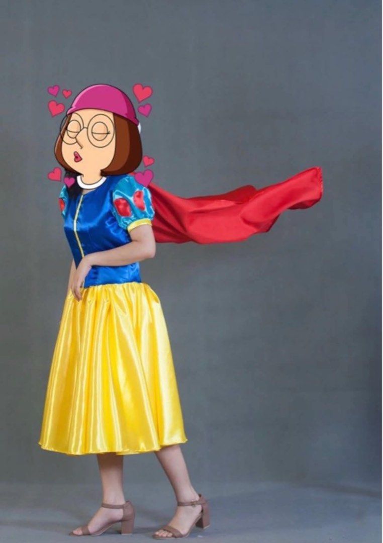 Snow White Princess Costume with Red Cape (Category: Traditional & Ethnic wear) located in Kawit. Submitted by wevibevintage (Listing ID 1466604534, Image 1). Description: Pwede nyo patahi to fit your size High end fabric po. Not cheap like costume Pwede din sa halloween.