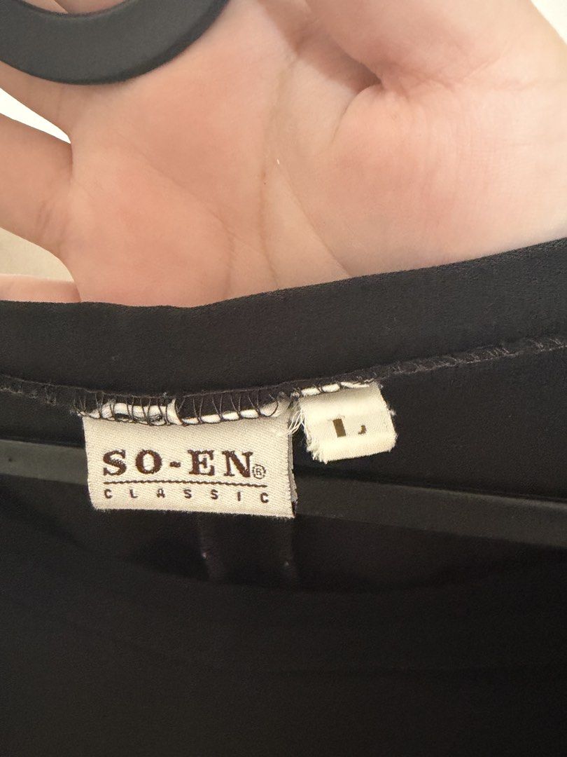 SO-EN Classic Black Slacks (Category: Jeans) located in Dasmarinas. Submitted by luvaide (Listing ID 1466597431, Image 3). Description: - Brand: So-En Classic - Color: Solid black - Size: Large (tag attached) - Fit: Classic straight cut - Condition: Clean, ready to wear - Versatile for work or casual days ISSUE ‼️ Buka ‘yung tahi sa zipper side (see photo) .