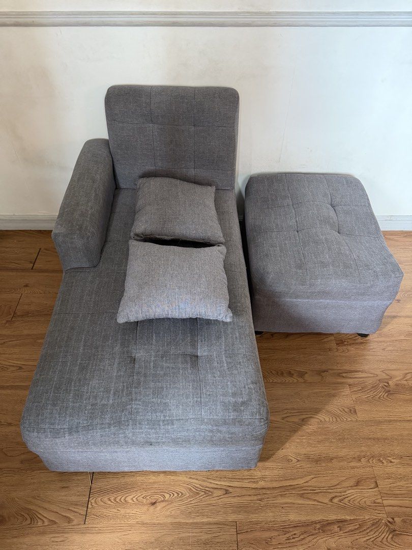 Sofa 2nd hand (Category: Sofas) located in Pasay City. Submitted by jellyanne (Listing ID 1466723360, Image 3). Description: Manila area po. Pick up nyo nalang RFS: mag papalit.