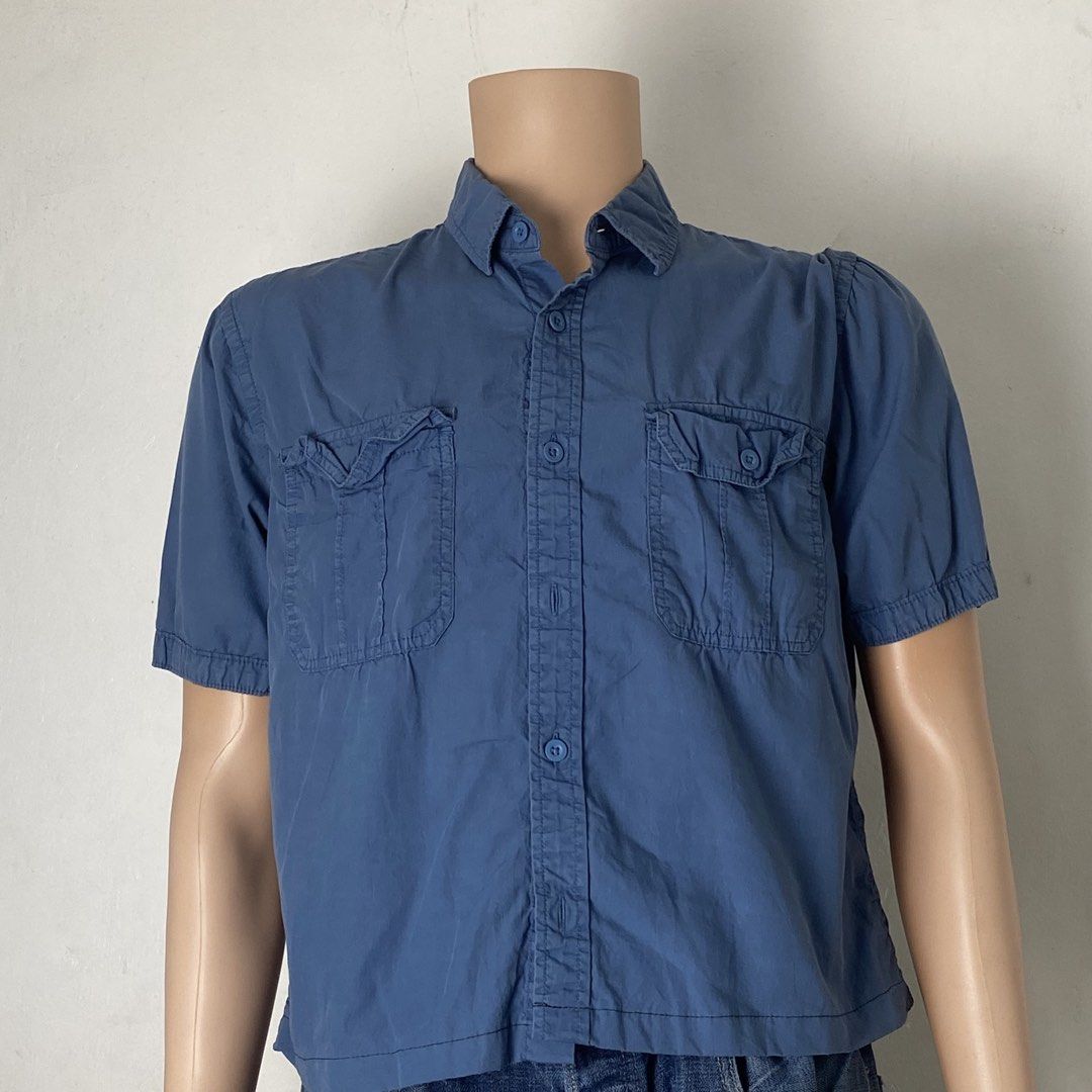 SONOMA 👕| Dark Blue Double Pockets Crop Polo (Category: Tshirts & Polo Shirts ) located in Bulacan. Submitted by orc.ph (Listing ID 1466643311, Image 3). Description: SONOMA 👕| Dark Blue Double Pockets Crop Polo Material Used: Cotton - Dark Blue - Short Sleeve - Button Up - Button Closure - Double Pockets - Semi Formal - Formal - Streetwear - Crop Polo Size: M Width: 19 Length: 21.5 Pristined Condition. No Visible Flaws. No Issue At All ⚠️ Note