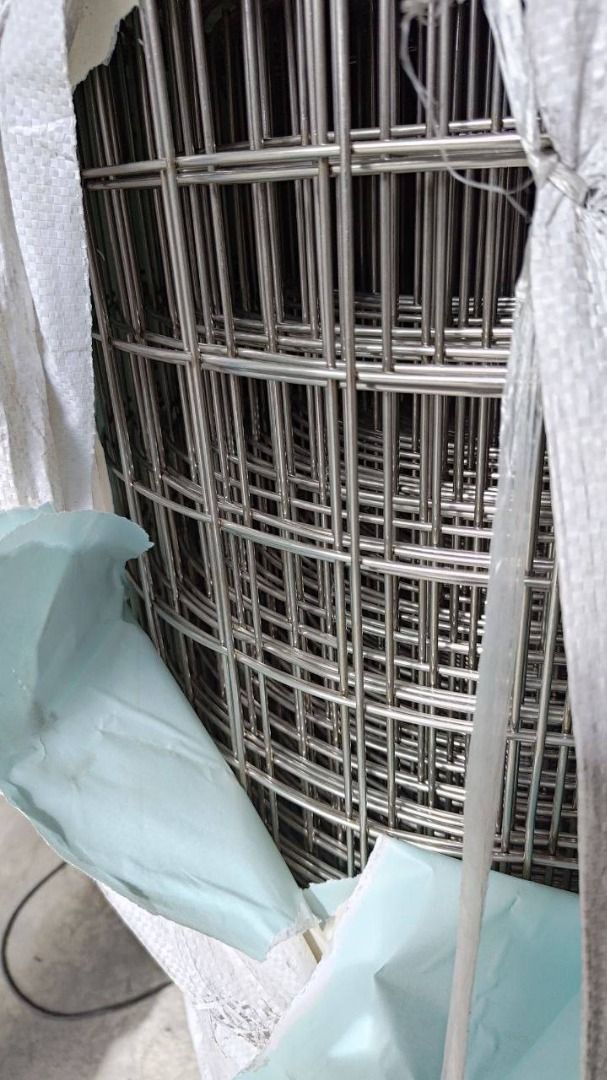 Stainless Welded Wire Mesh Specs: 2 x 2 x 3mm x 4ft (Category: Home Improvement Tools & Accessories) located in Manila. Submitted by 09171479278_elsie. (Listing ID 1466570890, Image 3). Description: Stainless Welded Wire Mesh Specs: 2 x 2 x 3mm x 4ft.