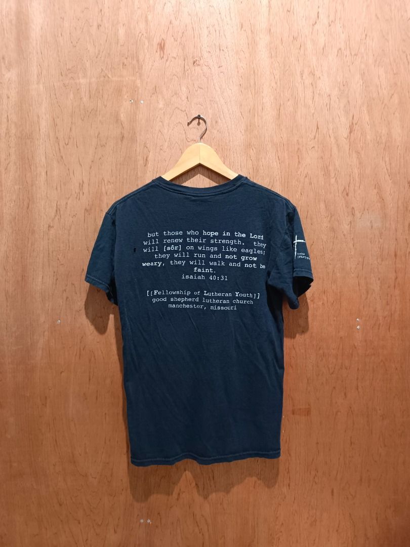 Statement y2k tee (Category: Tshirts & Polo Shirts ) located in Davao. Submitted by plan-b (Listing ID 1466667532, Image 3). Description: Size - S - M Multi holes / Crackprints.