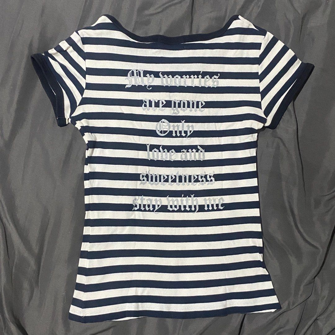 Striped Graphic Top with Button V-Neck (Category: Shirts) located in Manila. Submitted by faerikhae (Listing ID 1466740624, Image 2). Description: may stain.