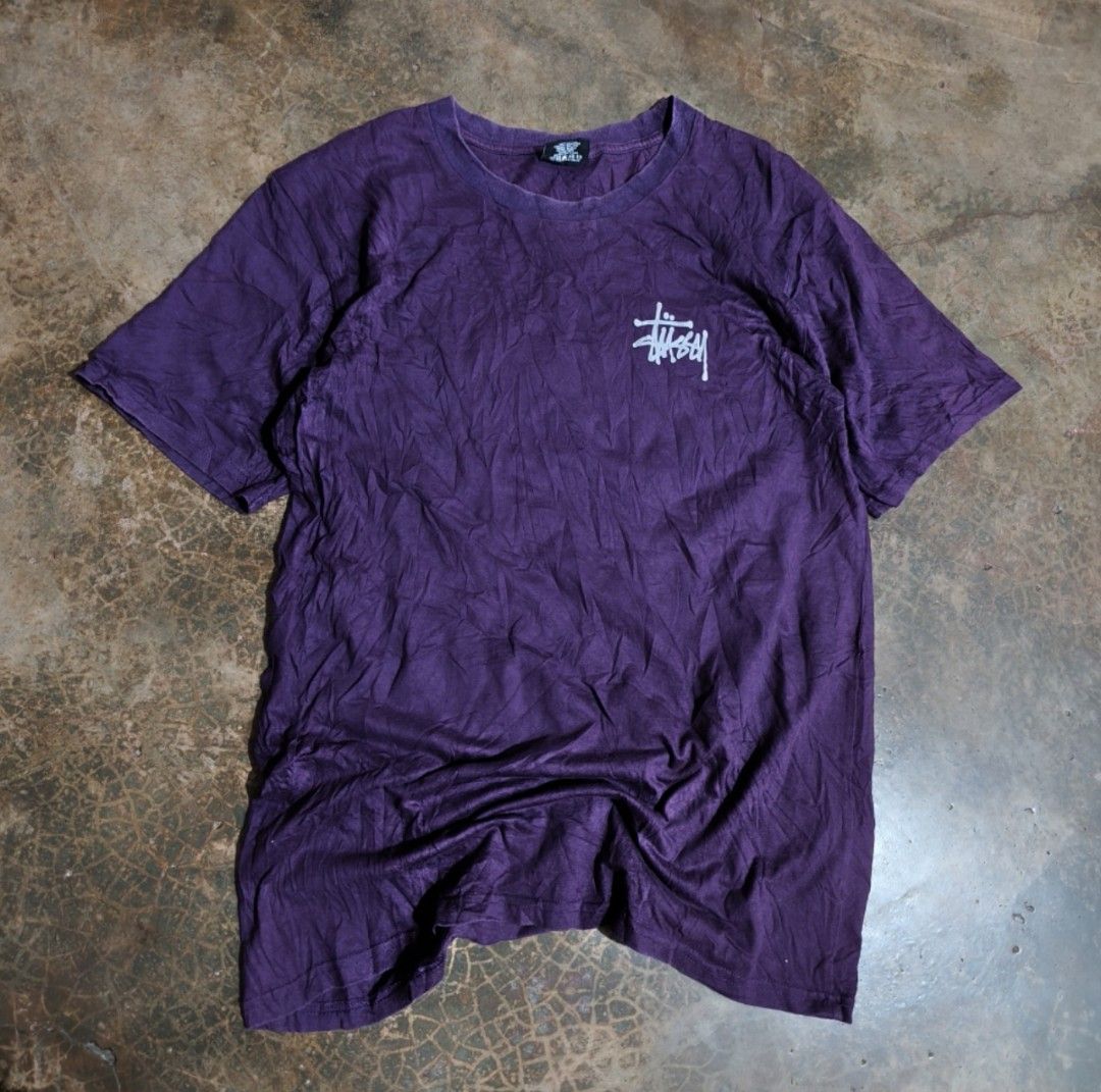 Stussy Basic Logo 🔥 (Category: Tshirts & Polo Shirts ) located in Tabaco. Submitted by thrifttobecool (Listing ID 1466588435, Image 1). Description: Very Good Condition 💯 9.5/10 Color Rate 💯 9.3/10 Collar 📌 20 Width 📌 28 Length 📌 Large ✅ 250 ✅ +sf 📌 Location Bicol ✅.
