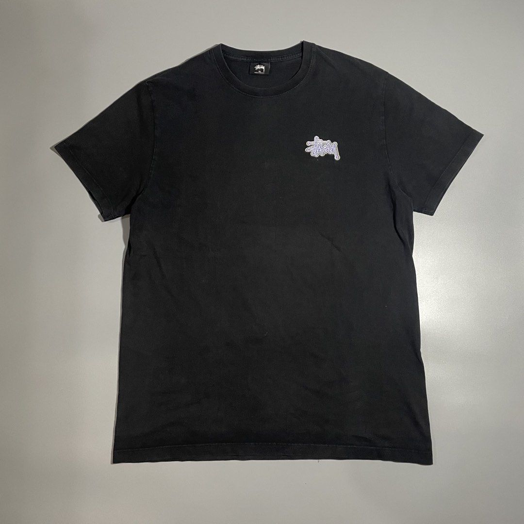 Stussy chekers tee (Category: Tshirts & Polo Shirts ) located in Leyte. Submitted by vincentjohn3 (Listing ID 1466697972, Image 2). Description: Stussy Checkers tee Large-XL Width 22 Length: 31 Excellent Condition Color Rate: 9.5/10 .