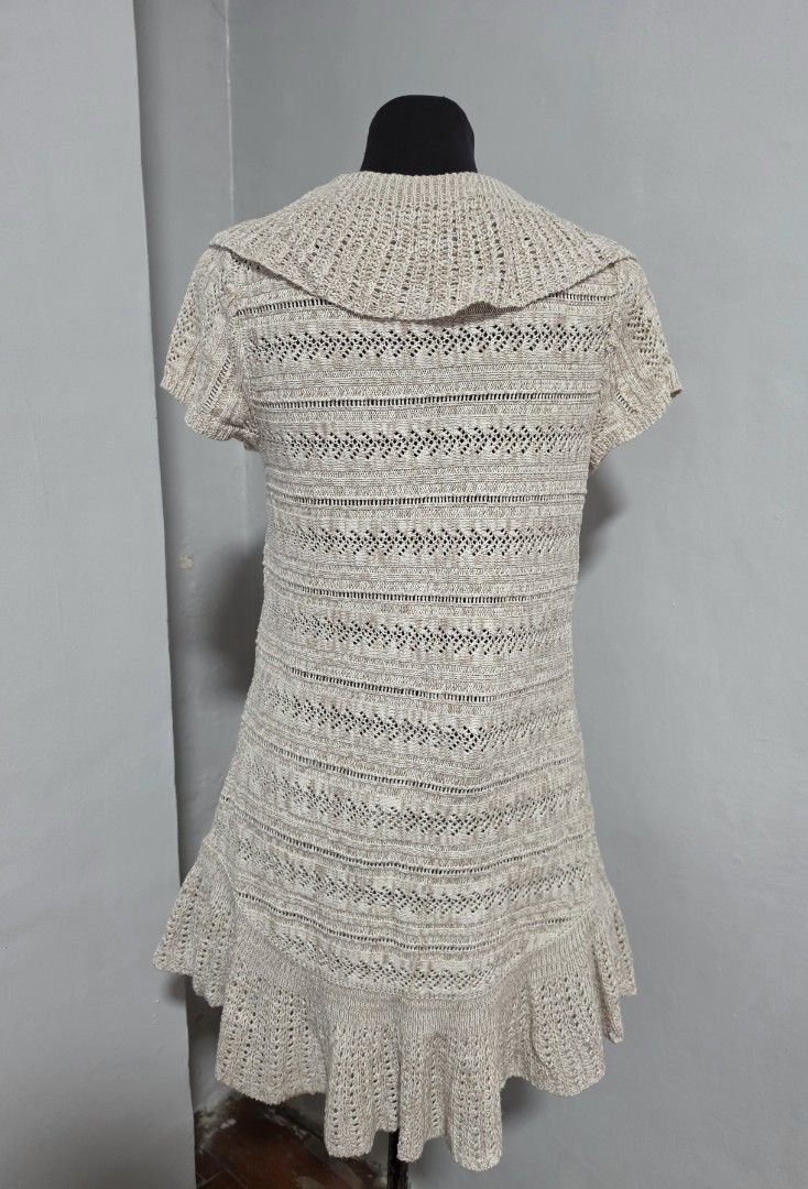 Style & Co. Beige Open Front Knit Cardigan Size S (Category: Coats, Jackets and Outerwear) located in Paranaque City. Submitted by franinnashop (Listing ID 1466612981, Image 3). Description: DECLUTTER SMALL PARANAQUE CITY - Brand: Style & Co. - Size: S - Color: Beige and tan - Material: 62% cotton, 38% acrylic - Design: Open front, short sleeves, ruffled drape collar, flared hem, textured knit pattern - Condition/Style: Comfortable layering piece