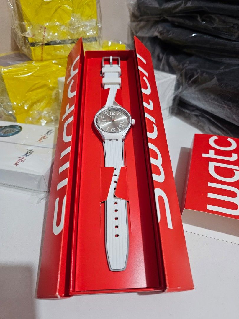 SWATCH Adult (Category: Women's Watches) located in Quezon City. Submitted by senyoramaria2 (Listing ID 1466769636, Image 2). Description: SWATCH for Adult Unisex Swiss made Aluminum Water resistant #CanadaPasabuy.