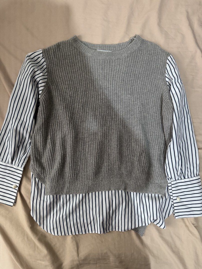 Sweater Polo (Category: Blouses) located in Las Pinas. Submitted by raizelannn (Listing ID 1466710466, Image 1). Description: Sweater Polo Size m-l.