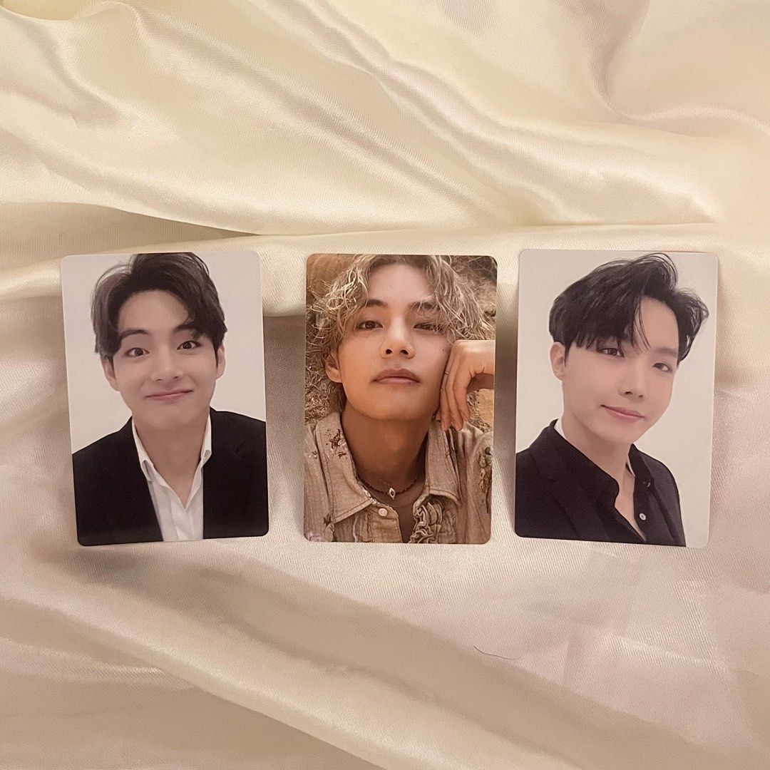 taehyung & jhope pc set (Category: K-Wave Merchandise) located in Manila. Submitted by 3z6lia (Listing ID 1466749097, Image 1). Description: 💌 random pc set onhand payo (prio) | dop can transact on x # bts pcs pc photocards kim taehyung jung hoseok memo20 dc taeh hobi tetebread layover alb.