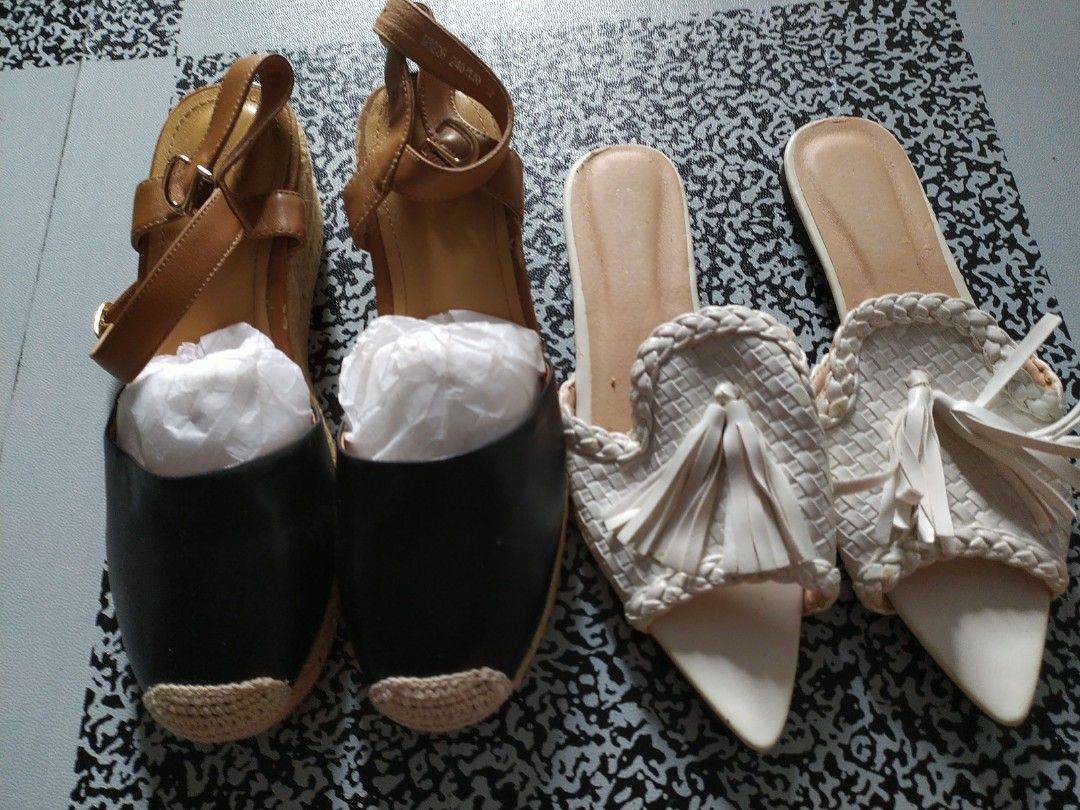 Take all slipper and staccato (Category: Flats & Sandals) located in Manila. Submitted by timtam04 (Listing ID 1466577764, Image 1). Description: .