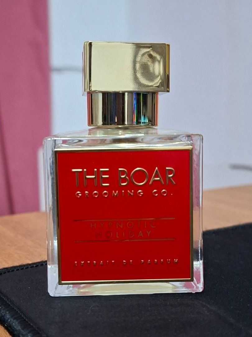 TBGCo Hypnotic Holiday (Category: Fragrance & Deodorants) located in Indang. Submitted by exklybr (Listing ID 1466680323, Image 1). Description: "𝐇𝐲𝐩𝐧𝐨𝐭𝐢𝐜" (𝐇𝐨𝐥𝐢𝐝𝐚𝐲 𝐄𝐝𝐢𝐭𝐢𝐨𝐧) 𝑓𝑜𝑟 𝑚𝑒𝑛 Make a bold statement and turn heads with this captivating fragrance crafted for the festive season. 🌟 🎁 Only 50 exclusive pieces are up for grabs, and you have the first-class ticket to experience it in the TBGCo. VIP Lounge! Secure your