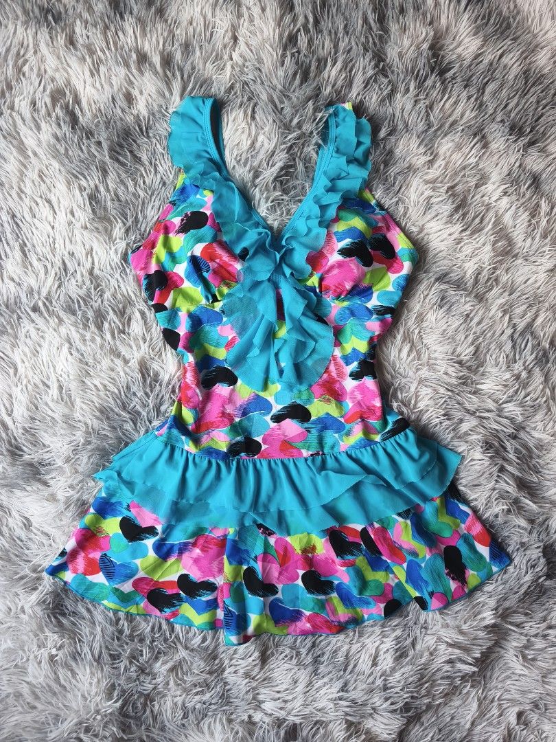 Teal One Piece Swimwear w/inner (Category: Bikinis & Swimsuits) located in General Trias. Submitted by shanicemau09687 (Listing ID 1466710200, Image 1). Description: (Xs-S)bust: 28-34in, waist: 26-30in, length: 27in no issue.