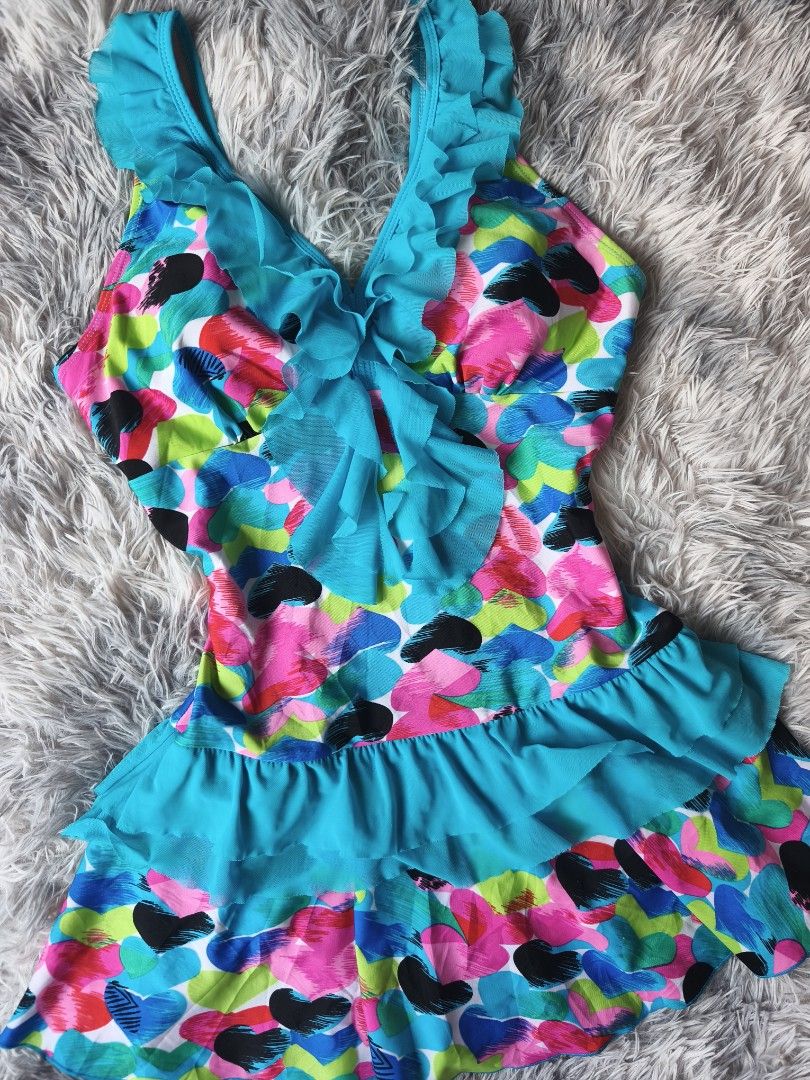 Teal One Piece Swimwear w/inner (Category: Bikinis & Swimsuits) located in General Trias. Submitted by shanicemau09687 (Listing ID 1466710200, Image 2). Description: (Xs-S)bust: 28-34in, waist: 26-30in, length: 27in no issue.