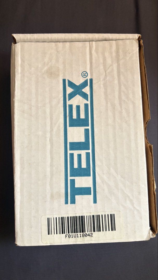 TELEX 100TRA (Category: Microphones) located in Manila. Submitted by laurenthepilot_rabbit (Listing ID 1466597163, Image 2). Description: TELEX 100TRA AVIATION MICROPHONE BRAND NEW NEVER BEEN USED RFS: DECLUTTERING .