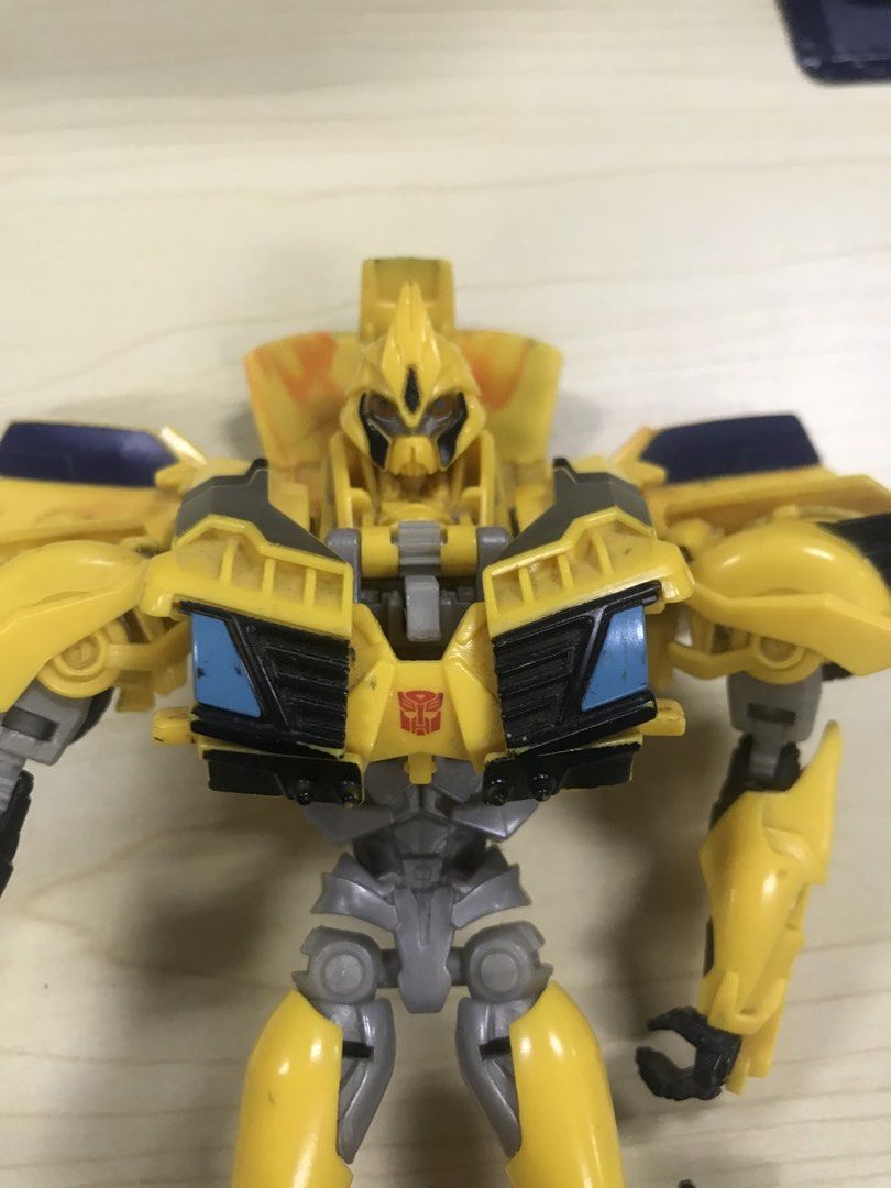 Tf toys issue (Category: Action & Battle Toys) located in San Mateo. Submitted by quikzee (Listing ID 1466604386, Image 3). Description: Set Tf toys issue.