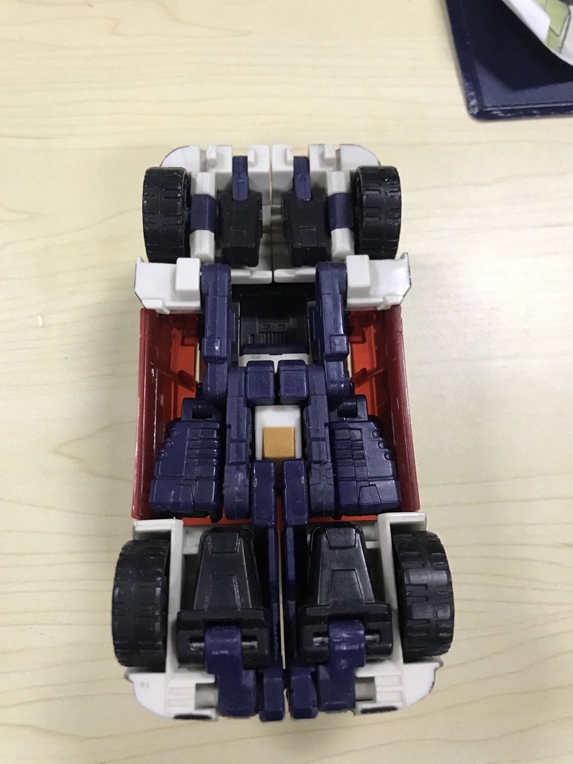 Tf toys transformers (Category: Action & Battle Toys) located in San Mateo. Submitted by quikzee (Listing ID 1466629688, Image 3). Description: .