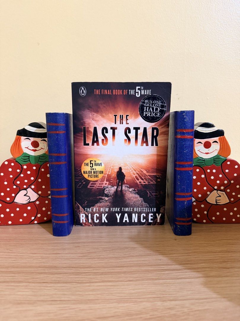 The Last Star (Category: Storybooks) located in Quezon City. Submitted by cute_clothes_for_babies (Listing ID 1466635303, Image 1). Description: .