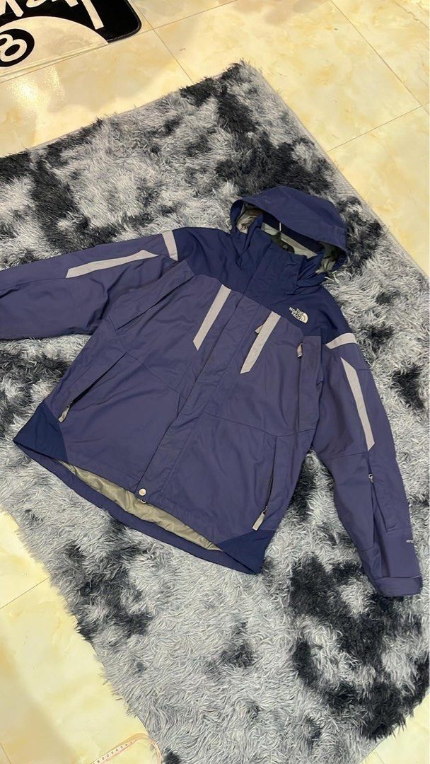 The North Face (Category: Coats, Jackets and Outerwear) located in Manila. Submitted by cjcuevas_05 (Listing ID 1466646876, Image 1). Description: 📌Tanza Cavite Dimesion: 24x27 GCASH ONLY, can ship thru JnT/orange check out.