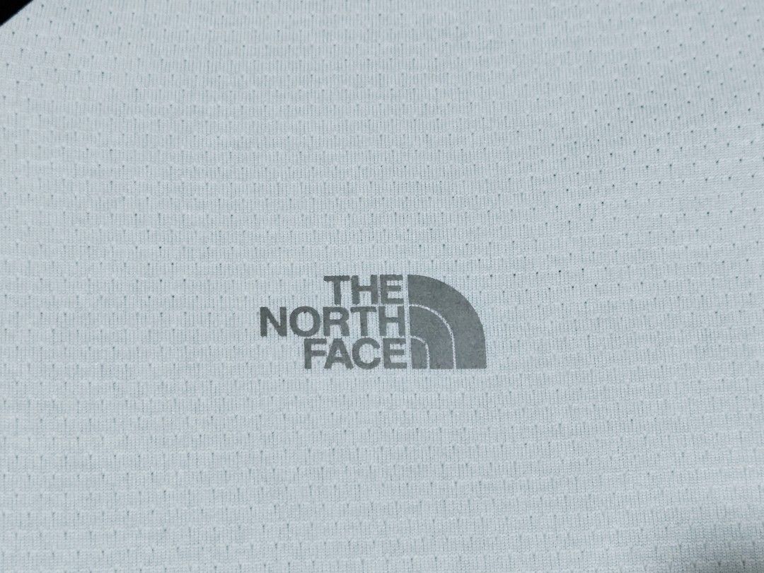 The North Face Mountain Athlethics Flashdry Shirt (Category: Activewear) located in General Santos City (Dadiangas). Submitted by alfredanth42291 (Listing ID 1466610240, Image 3). Description: THE NORTH FACE MOUNTAIN ATHLETICS grey/black womens M (W-18.5 L-25) -100% polyester ✓✓excellent condition 275 #outdoor #hiking #trekking #mountaineering.