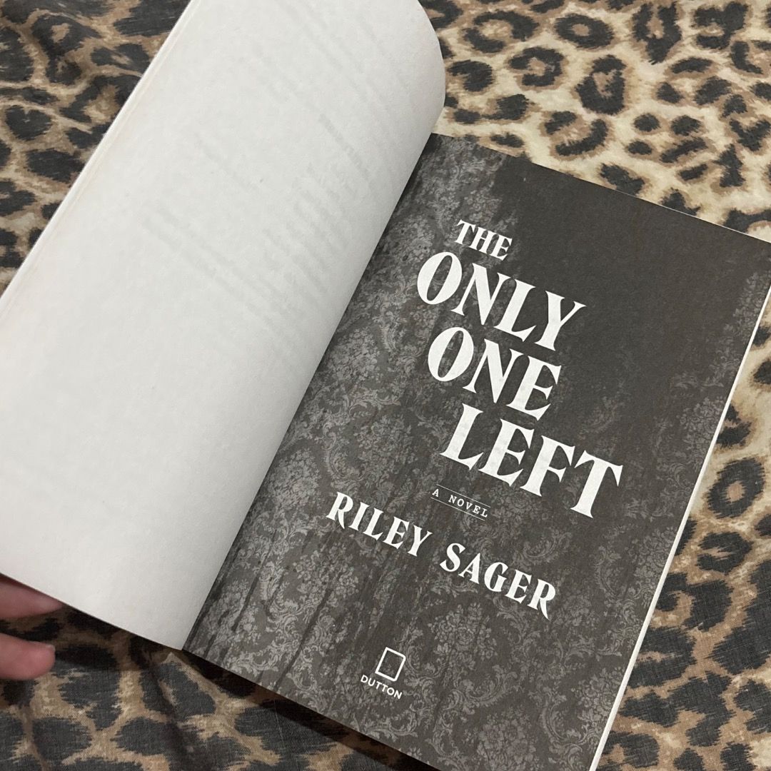 The Only One Left by Riley Sager (Category: Storybooks) located in Paranaque City. Submitted by ninicks (Listing ID 1466737091, Image 3). Description: Selling my own copy- Read once onlyy Bought from Fully Booked for 699 ☺️ Good as newww, no flaws naman 🫶 Lalamove/J&T .