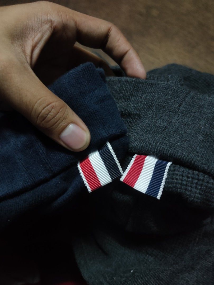 Thom Browne 4-Bar sweatpants ( as pack) (Category: Luxury Apparel) located in Manila. Submitted by montillano25396 (Listing ID 1466669573, Image 3). Description: Thom Browne 4-Bar sweatpants Size: Large (3) Good Condition🫶 as pack!.