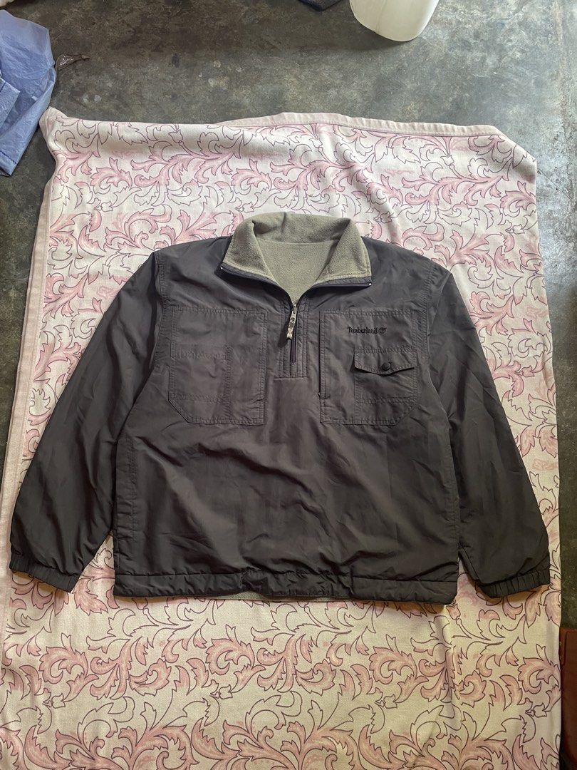 Timberland jacket (Category: Coats, Jackets and Outerwear) located in Cagayan de Oro. Submitted by soft_thrift (Listing ID 1466704676, Image 1). Description: Dimension: W - 24 L - 27.