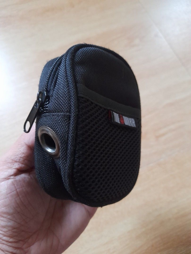 TIME WALKER FOAM LINING POUCH (Category: Hiking & Camping) located in Bulacan. Submitted by nansantiago (Listing ID 1466654393, Image 2). Description: TIME WALKER FOAM LINING POUCH 🏷️ ₱100‼️ 📍 Location: Plaridel, Bulacan 💸 Mode of Payments: Gcash / BPI 📦 Pick-up / Ship 🚚 Couriers : Flash Express / SPX / Lalamove.