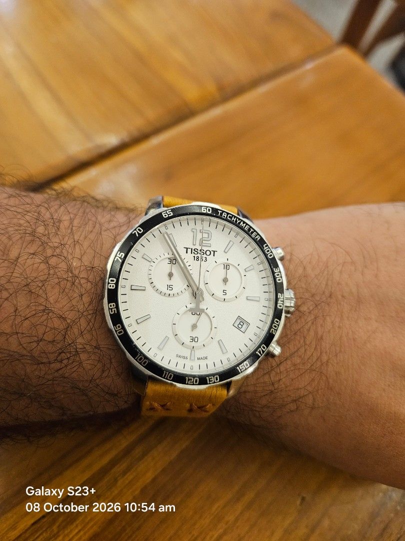 Tissot chronograph (Category: Luxury Watches) located in Alegria. Submitted by watchmefor (Listing ID 1466773003, Image 1). Description: tissot chronograph dm.