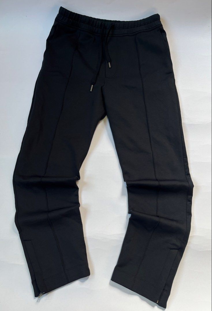Tom Ford Black Sweatpants Joggers with Zips (Category: Joggers) located in Dumangas. Submitted by chiiieeef (Listing ID 1466563728, Image 1). Description: - Brand: Tom Ford - Color: Black - Style: Luxury streetwear sweatpants with front creases - Material: Premium Made-in-Italy blend of polyester, cotton, and polyurethane - Hardware: Metal-tipped drawstrings and engraved snap buttons on back pocket - Details: Signature white brand label, luxuriou
