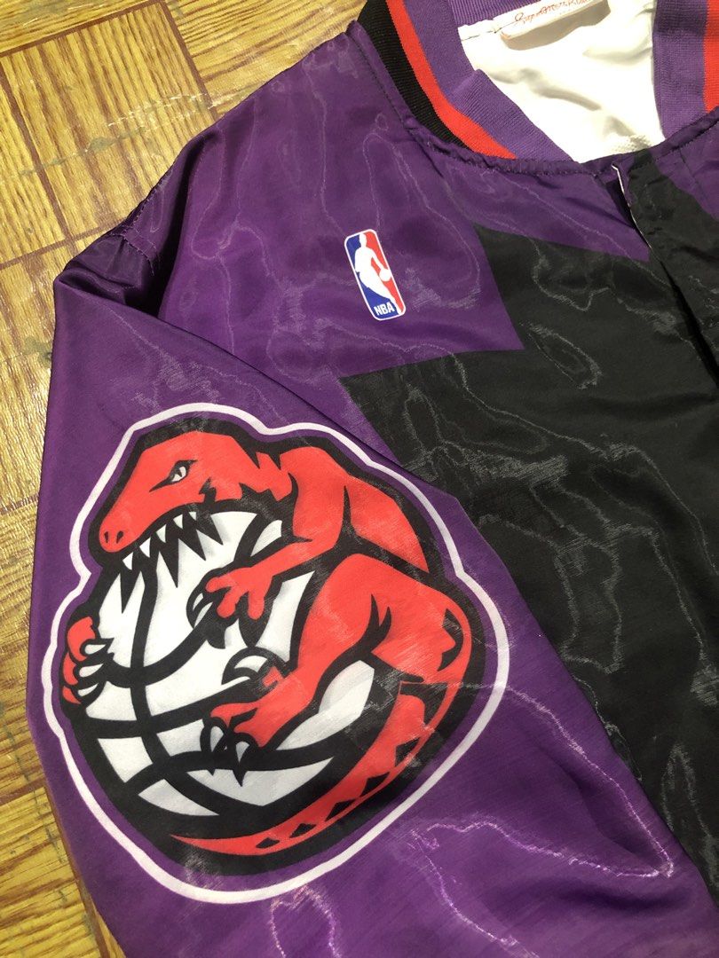 TORONTO RAPTORS WARM UP JACKET (Category: Coats, Jackets and Outerwear) located in Dasmarinas. Submitted by corenyxmessy_3rd_account (Listing ID 1466738868, Image 3). Description: width - 24 length - 26.5.