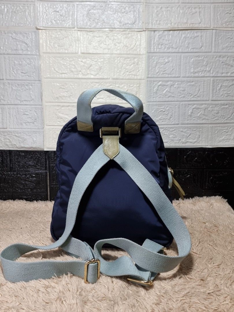 Tory Burch Bagpack (Category: Luxury Bags & Wallets) located in Bugallon. Submitted by preloverelove07 (Listing ID 1466719161, Image 3). Description: Pangasinan Authentic medium dark blue issue: posted Free shipping.