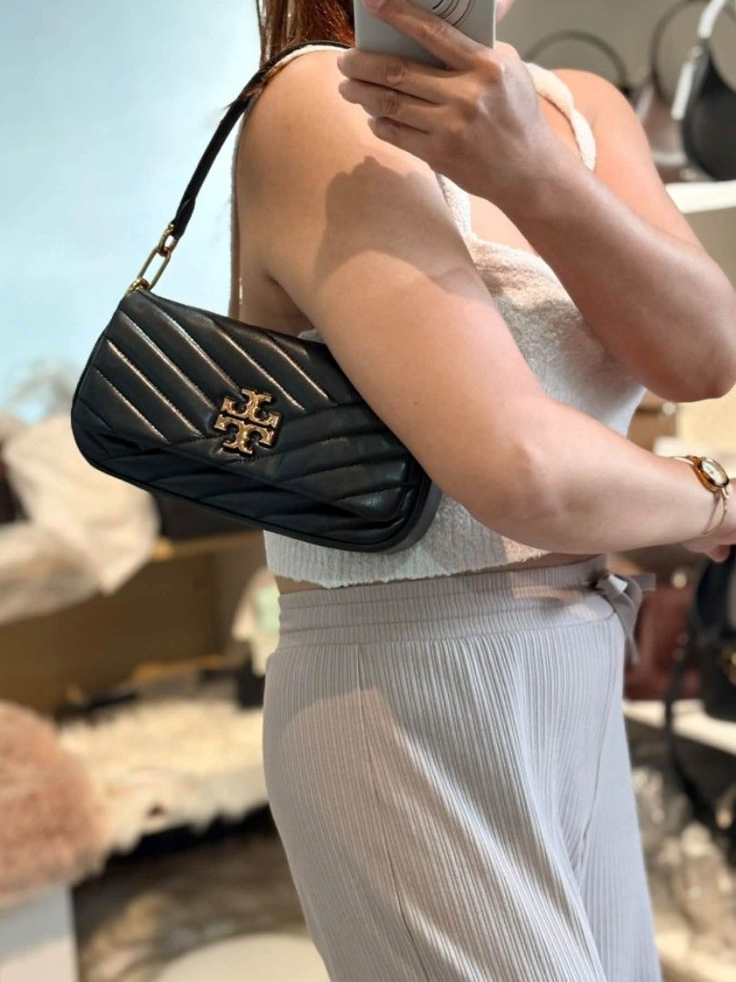 Tory Hori Chevron Flap Small Shoulder Bag (Category: Shoulder Bags) located in Manila. Submitted by msddirectfactoryoutlet (Listing ID 1466714617, Image 3). Description: Size 4.8”Hx9.6”Lx2.3”D.