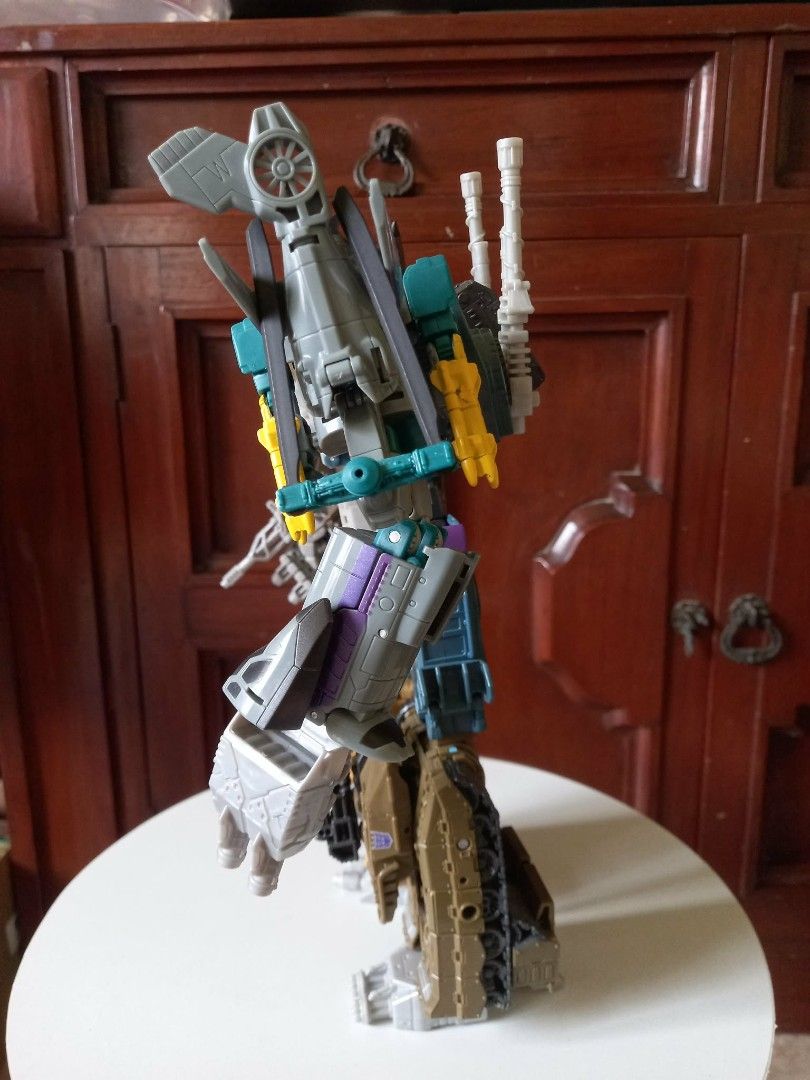 Transformers Bruticus (Loose) (Category: Action & Battle Toys) located in Angeles City. Submitted by itsandspreloved (Listing ID 1466624119, Image 3). Description: -loose -no box as is lang po nawala na -nadisplay lang hindi man nalaro.