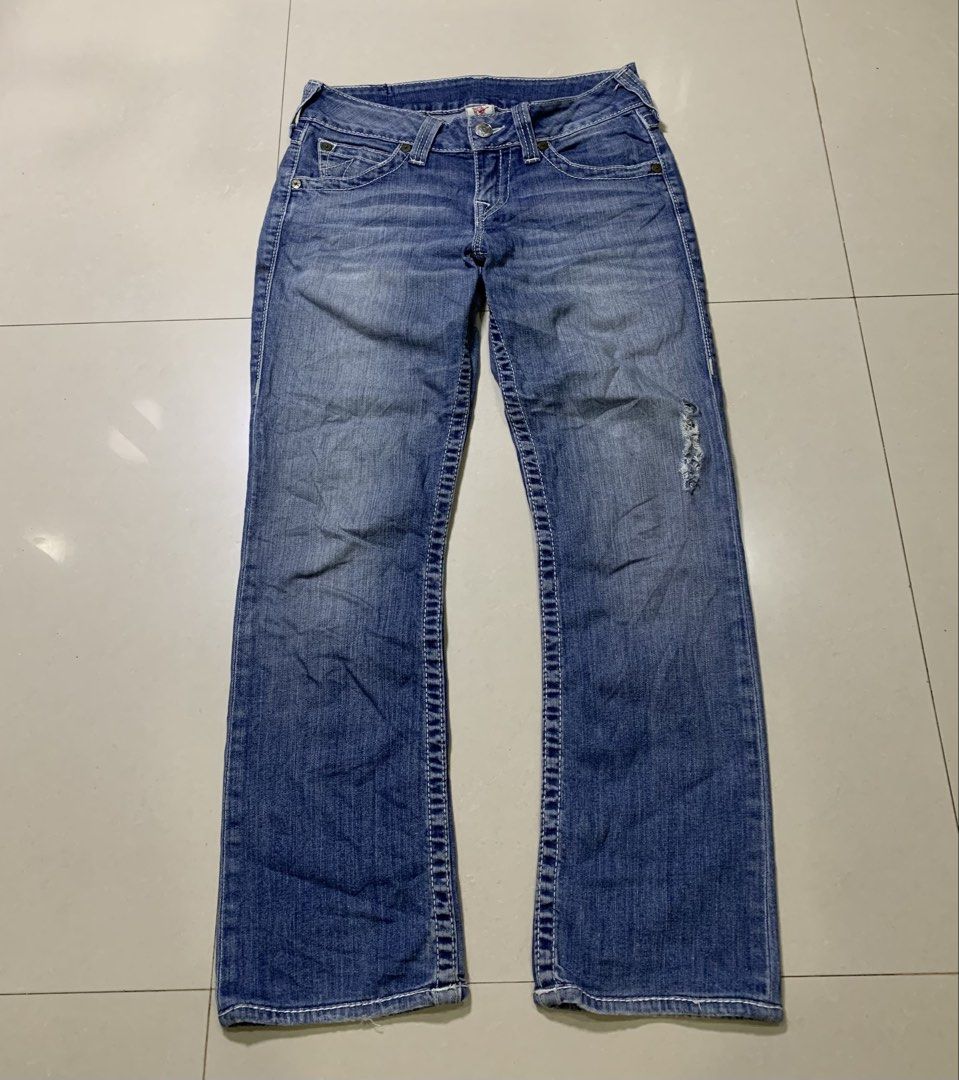 TRUE RELIGION denim pants (Category: Jeans) located in Molave. Submitted by mysticbird_38213e (Listing ID 1466674836, Image 1). Description: Good condition No issue Style po yang nasa PIC ganda nito size 28 on tag best fit 30.