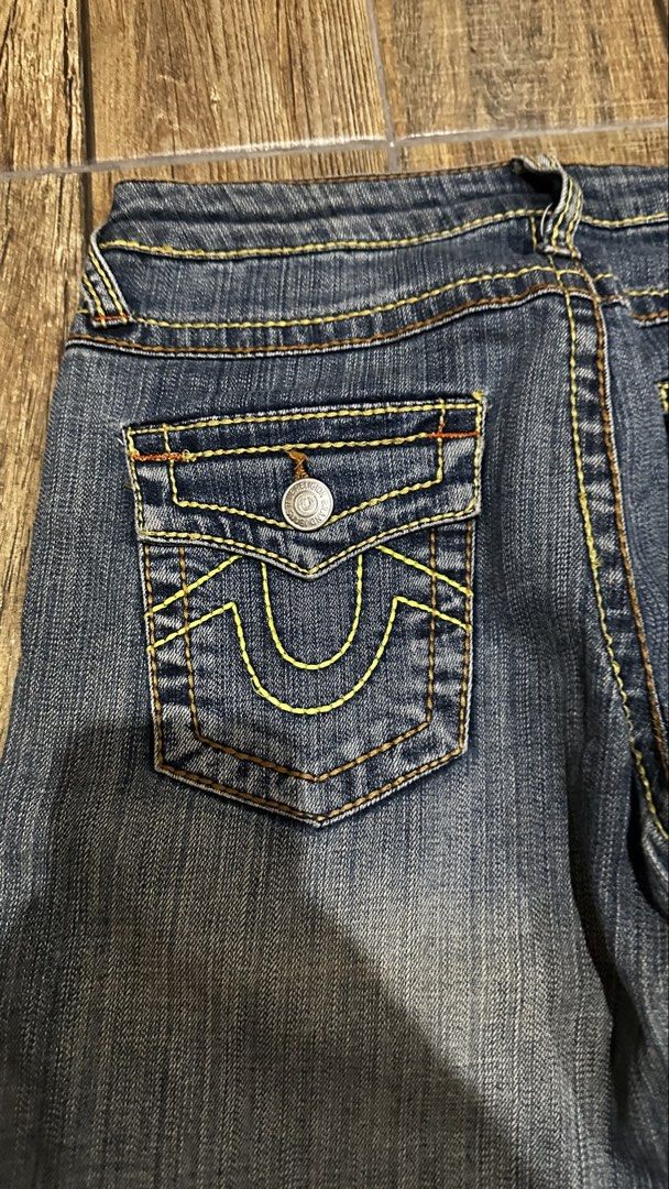 TRUE RELIGION PANTS (Category: Jeans) located in Manila. Submitted by urban.vintage (Listing ID 1466750266, Image 3). Description: ISSUE: NONE (NEED WASH) MOP :GCASH (NO COD) SHIP VIA: LALAMOVE & J&T LOCATION: PASIG CITY LENGTH: 36 WIDTH : 29 HEM: 7.