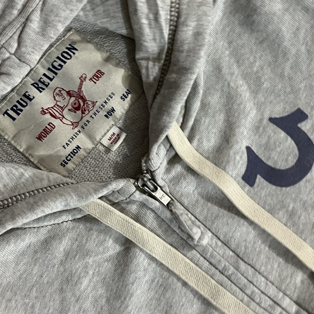 TRUE RELIGION ZIP UP (Category: Coats, Jackets and Outerwear) located in Muntinlupa City. Submitted by thuggin.shawn (Listing ID 1466682688, Image 3). Description: TRUE RELIGION ZIP UP W 23 / L 28 🏷️1,999 -AUTHENTIC.