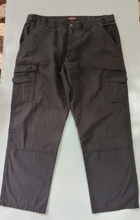 (Category: ) located in . Submitted by aydenthriftwear (Listing ID 1466621631, Image 1). Description: .
