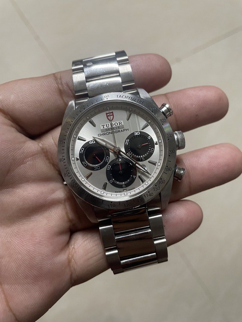 Tudor Fastrider Chronograph (Category: Luxury Watches) located in Quezon City. Submitted by quick_charles (Listing ID 1466575029, Image 1). Description: Watch only hindi mahanap yung box..