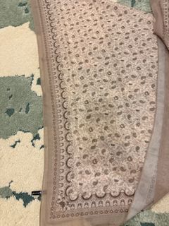 (Category: ) located in . Submitted by hw.decluttering (Listing ID 1466715755, Image 1). Description: .