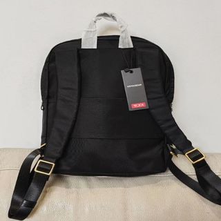（分類：）位於 。 由 adenasawayn 提交（商品編號 1466738227，圖片 1）。簡介： 。