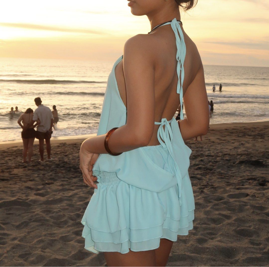 turquoise backless summer mini dress (Category: Dresses) located in Lingayen. Submitted by cshell_sells (Listing ID 1466749107, Image 2). Description: for reference, my size is small-medium height: 5’3 waist: 25-28 dress size: small-medium .